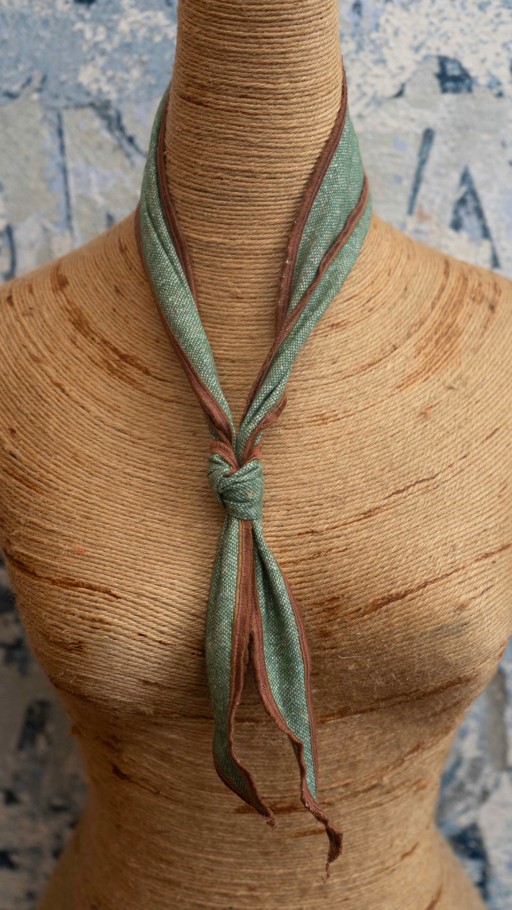 1940s Masters Neck Scarf