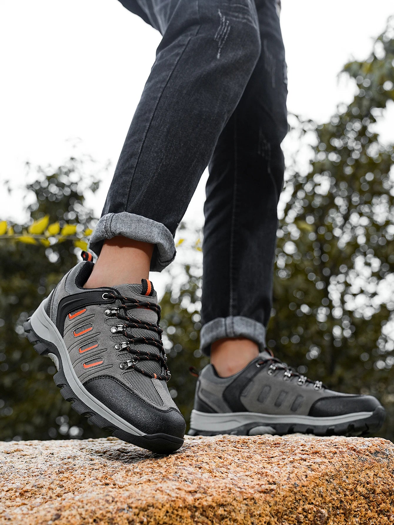 Hiking Shoes Men Low Cut Mountaineering Outdoor Sneakers Athletic Trekking Breathable Cleated Climbing Wholesale Shoes