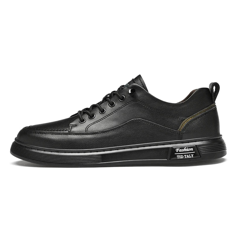 Men's Skateboarding Shoes Loafers Sneakers Skate Shoes Lace up Leather Low-top Slip on Flats Retro Handmade Casual Fashion Trend