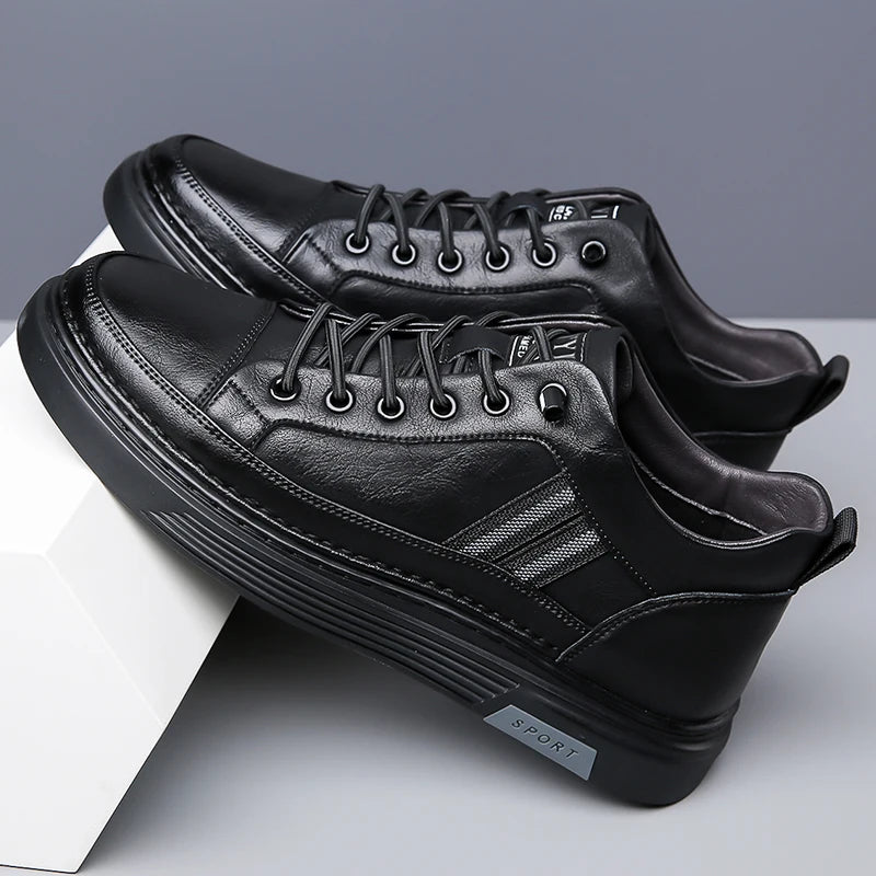 Men's Skateboarding Shoes Loafers Sneakers Skate Shoes Lace up Leather Low-top Slip on Thickened Fleece Cotton Padded Warm
