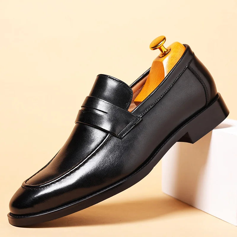 New Design Men Casual Walking Style Smart Genuine Leather Shoes Plus Size Slip-ons Breathable Business Formal Dress Shoes