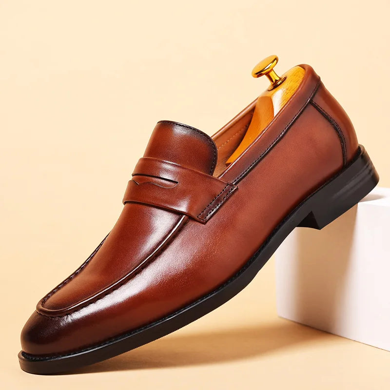 New Design Men Casual Walking Style Smart Genuine Leather Shoes Plus Size Slip-ons Breathable Business Formal Dress Shoes