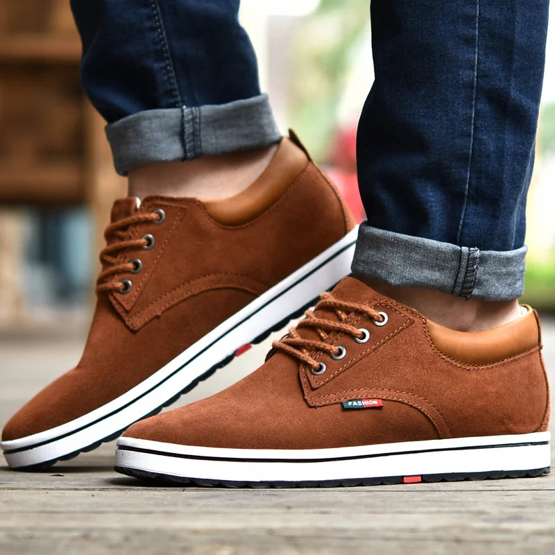 World-win 2023 Men's Casual Sports Board Shoes Small Size Leather Shoes Elevator Shoes for Men Height Increasing