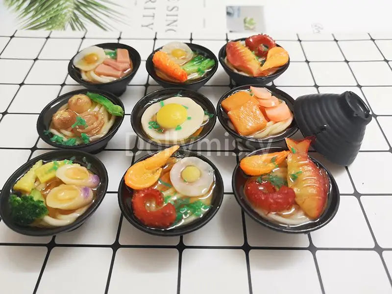 2PCS 1:6 Scale Dollhouse Miniature food Japanese Seafood Noodles Pretend Kitchen food for Blyth,1/6 Doll Accessories - Free Item.