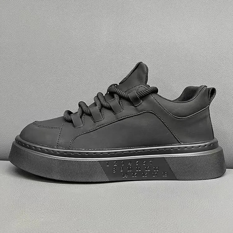 Men's New Breathable Engraved Blank Shoes Men's Versatile Thick Soled Sports and Leisure Board Shoes Men