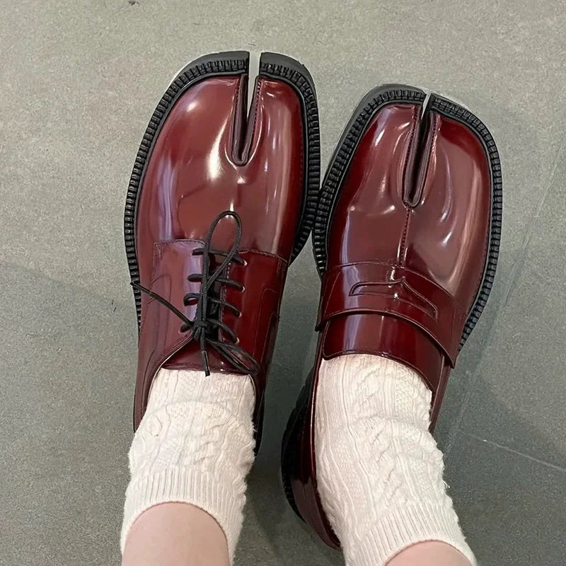 Custom Ladies Summer Flats Breathable Split Toe Ankle Strap Pumps Slip-On Closure Round Style Ballet Boots Split Toe Loafers
