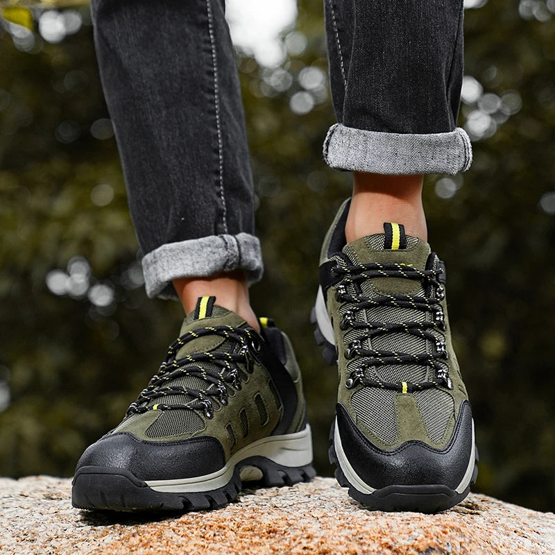 Hiking Shoes Men Low Cut Mountaineering Outdoor Sneakers Athletic Trekking Breathable Cleated Climbing Wholesale Shoes