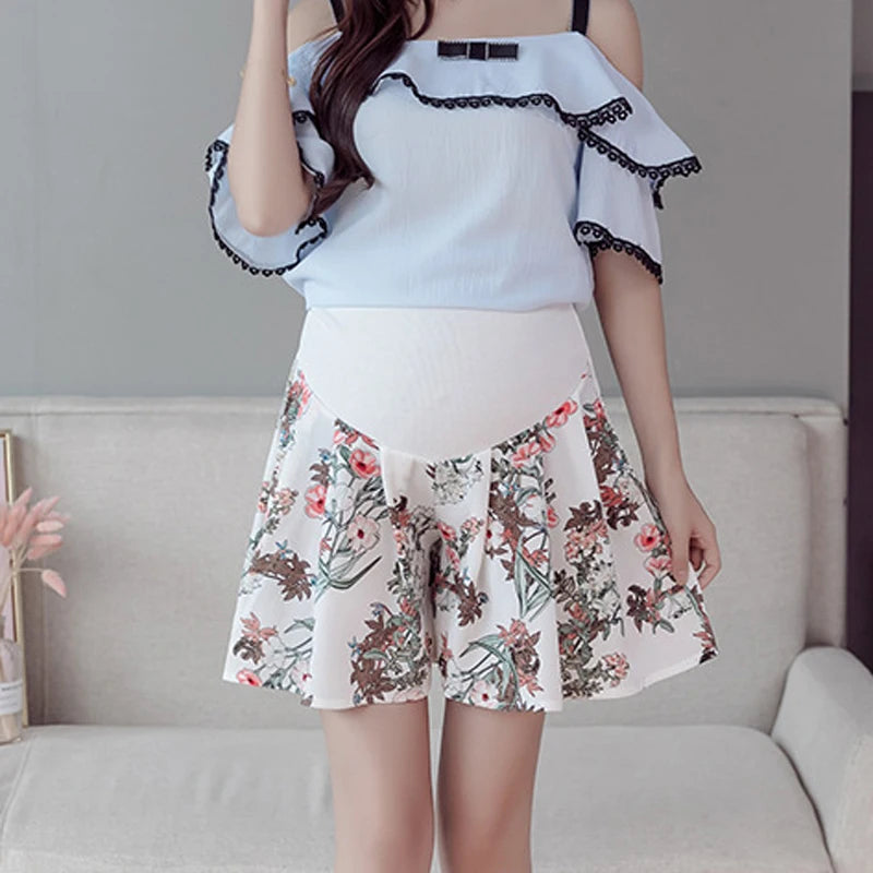 2024 Pregnant Women's Shorts Summer Wear Low-waisted Denim Shorts Summer Wear New Spring Loose Pants for Pregnant Women Clothes