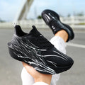 Teenagers Men's Lace-up Pointed Toe Anti-Slip Comfort Mesh Upper Sports Sneakers for All Seasons