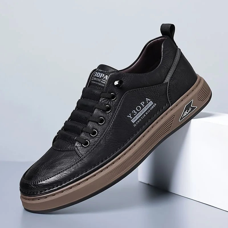 Men's Trendy Walking Sports Shoes White Anti-Slip Thick Soles Slip-On Breathable Fashionable for All Four Seasons Including - Free Item