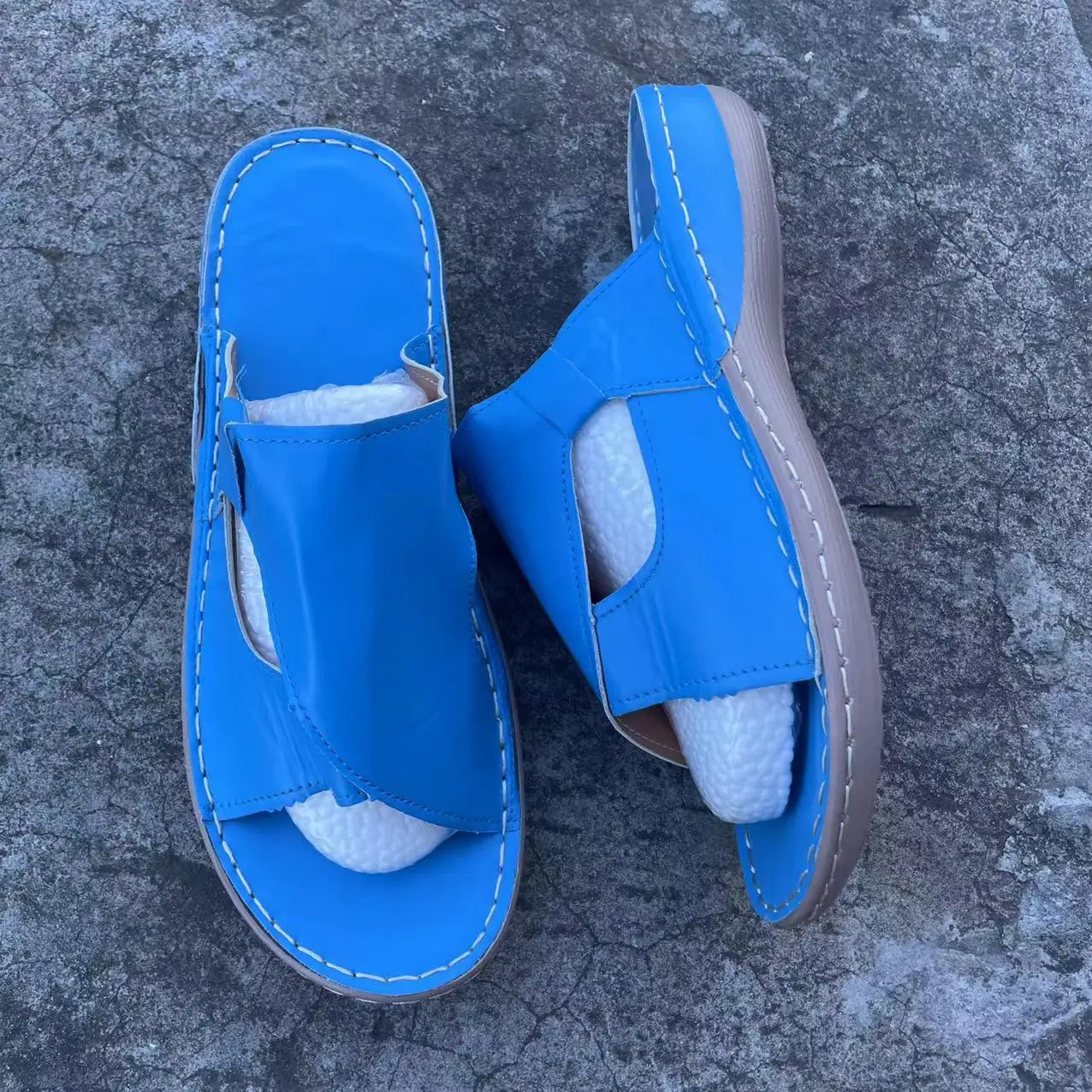 New States Large Size slippers for Women Home Indoor and Outdoor Thick Sole Breathable slippers Ladies Sandals Wholesale