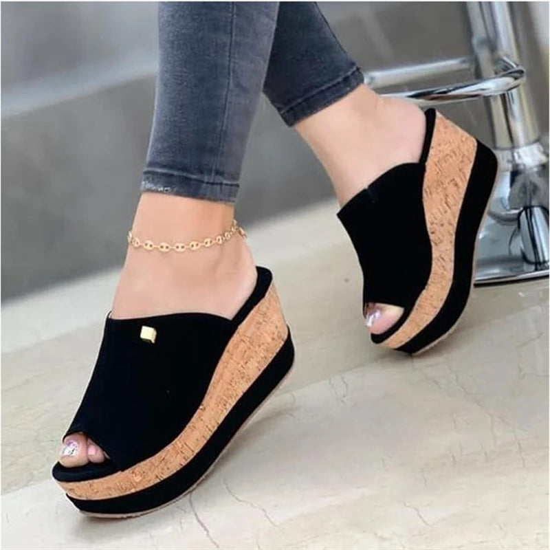 QLFashion Summer European and American Slope Heel Fish Mouth Slippers Womens Thick Bottom-word Waterproof 43 Plus Size Cool Wome
