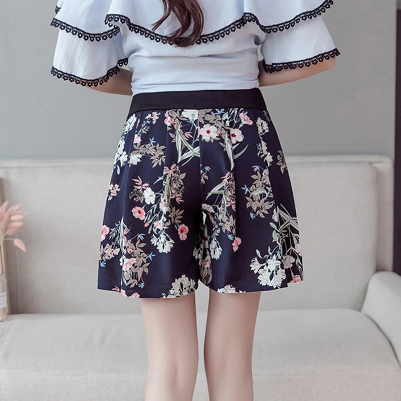 2024 Pregnant Women's Shorts Summer Wear Low-waisted Denim Shorts Summer Wear New Spring Loose Pants for Pregnant Women Clothes