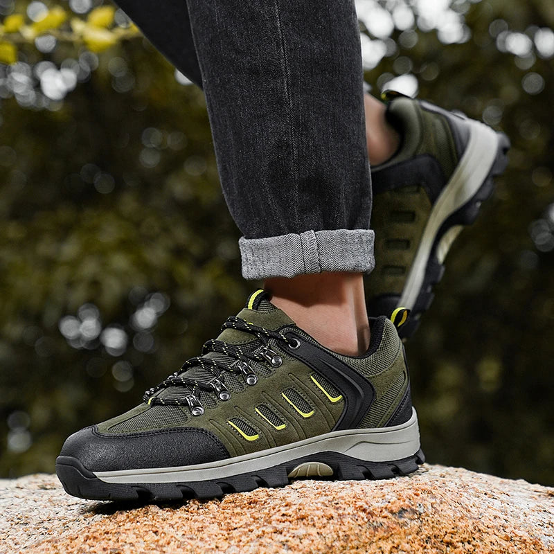 Hiking Shoes Men Low Cut Mountaineering Outdoor Sneakers Athletic Trekking Breathable Cleated Climbing Wholesale Shoes