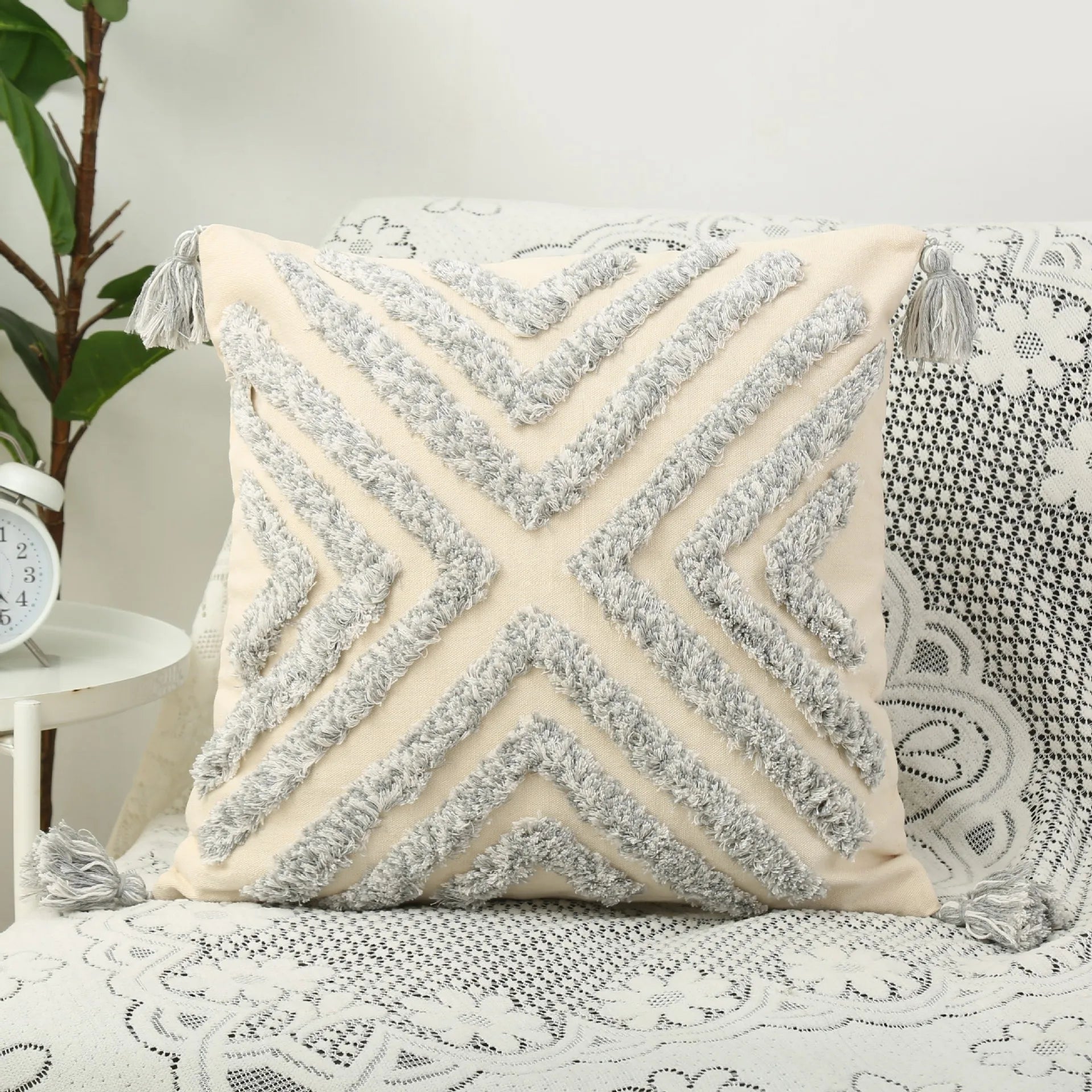 Tufted Floral Embroidery Throw Pillow, Nordic Minimalist Plush Sofa Cushion Covers, Wholesale Living Room & Bedroom Pillowcase