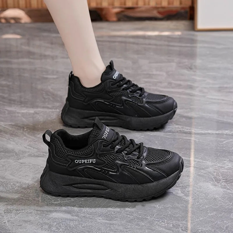 Women's Korean Style Summer Casual Soft Sole Running Sneakers New Breathable Mesh Design Height Increasing Thick Sole for Autumn