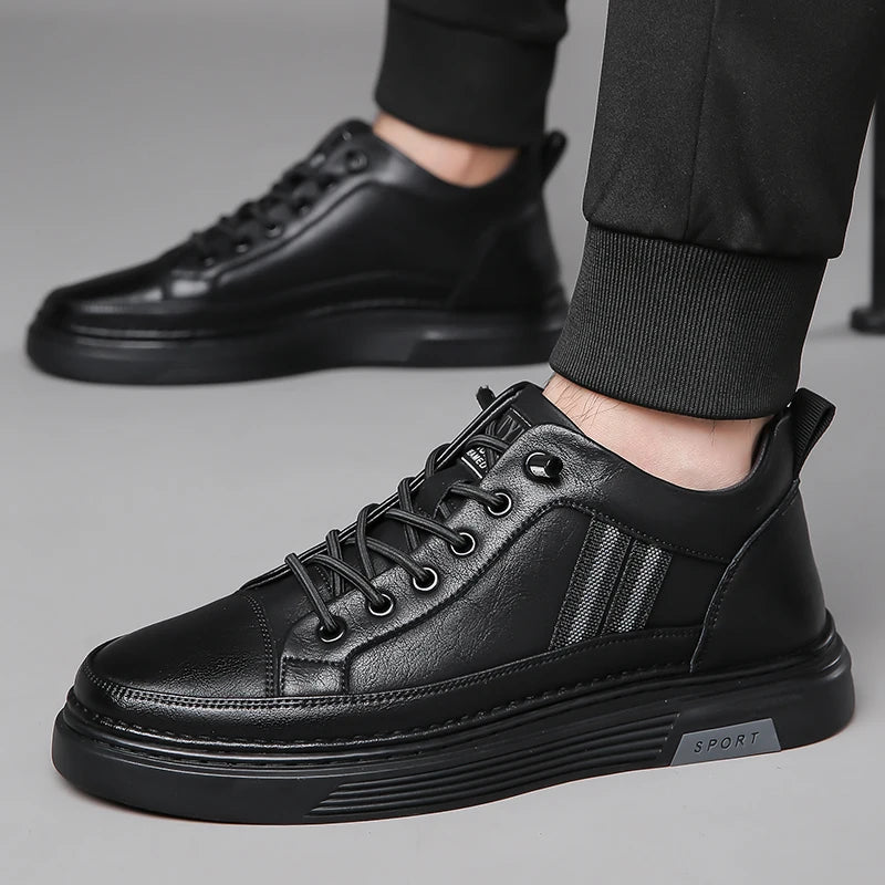 Men's Skateboarding Shoes Loafers Sneakers Skate Shoes Lace up Leather Low-top Slip on Thickened Fleece Cotton Padded Warm