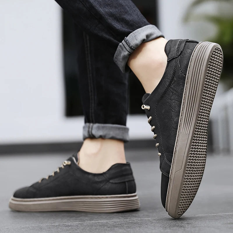 Men's Skateboarding Shoes Loafers Sneakers Skate Shoes Lace up Leather Low-top Slip on Flats Loafer Retro Handmade Light Weight