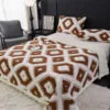 100% Polyester Luxury Jacquard Blanket Diamond Knitted Shawl Printed Geometric Design Four Seasons Use Extra-Large/Large Size