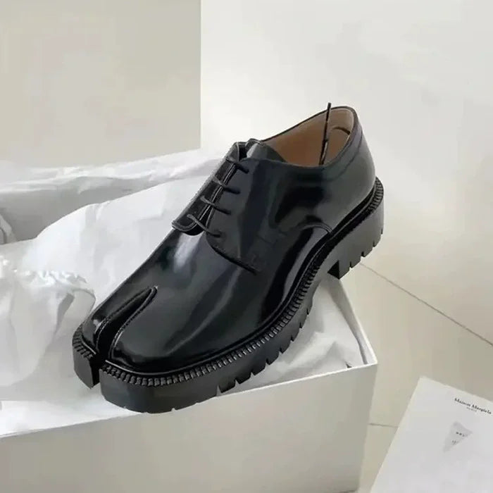 Custom Ladies Summer Flats Breathable Split Toe Ankle Strap Pumps Slip-On Closure Round Style Ballet Boots Split Toe Loafers