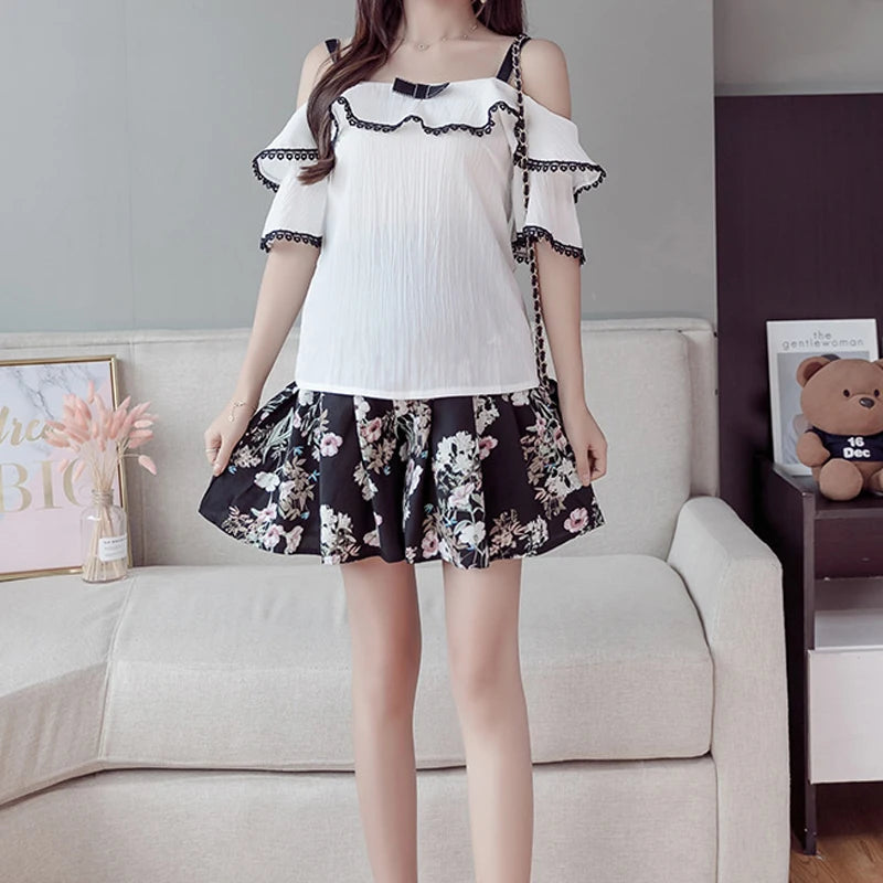 2024 Pregnant Women's Shorts Summer Wear Low-waisted Denim Shorts Summer Wear New Spring Loose Pants for Pregnant Women Clothes