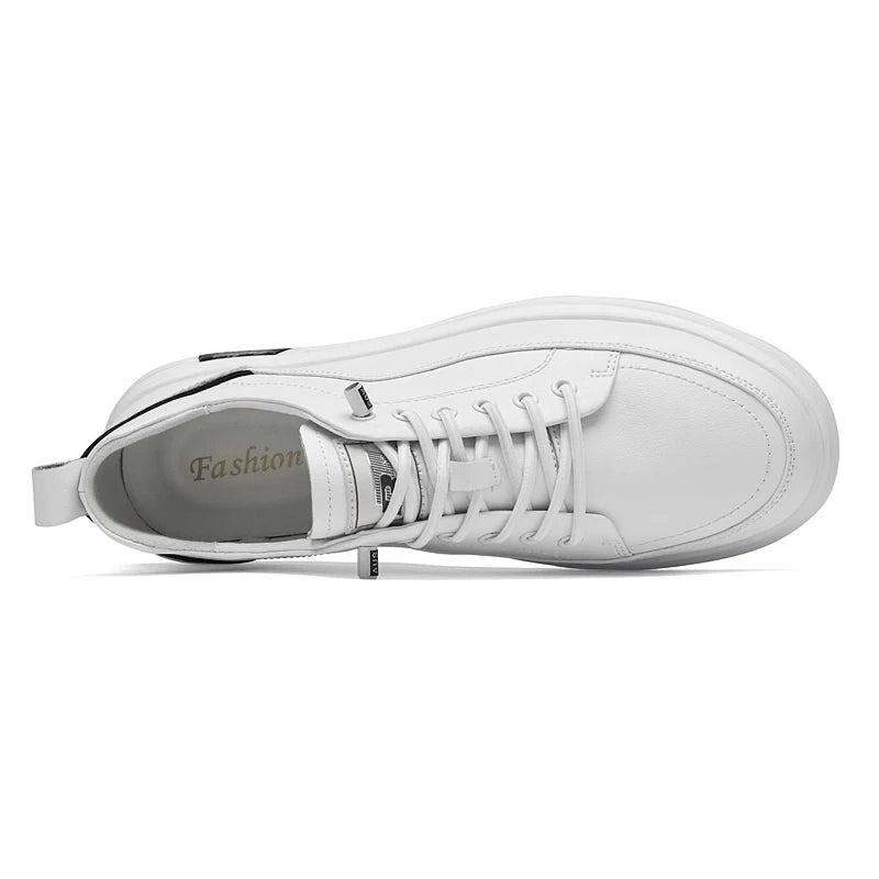 Men's Skateboarding Shoes Loafers Sneakers Skate Shoes Lace up Leather Low-top Slip on Flats Retro Handmade Casual Fashion Trend