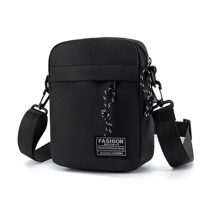 Men's bag, available in single shoulder or cross-body design, suitable for daily use during school. Made of nylon material - Free Item