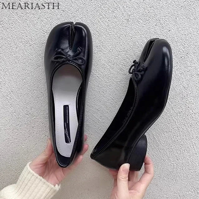 Tabi Shoes Ballet Falts Leather Ballerina Shoes For Women Split Toe Flats Tabi Shoes Slip On Soft Bottom Moccasins with Bowress