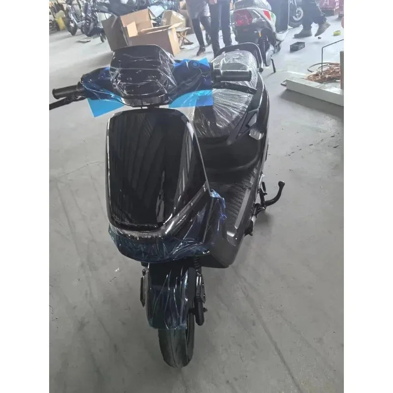 High-end Electric Motorcycle Popular Supplier 1000w 2000w Electric Motor Fast Electric Scooters For Adults