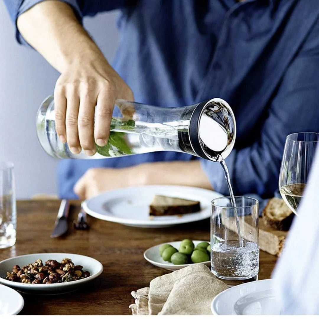 1.2/1.5L Glass Carafe with Stainless Steel Fruit Skewer and Lid, Suitable for Both Hot and Cold, Great for Tea and Juice