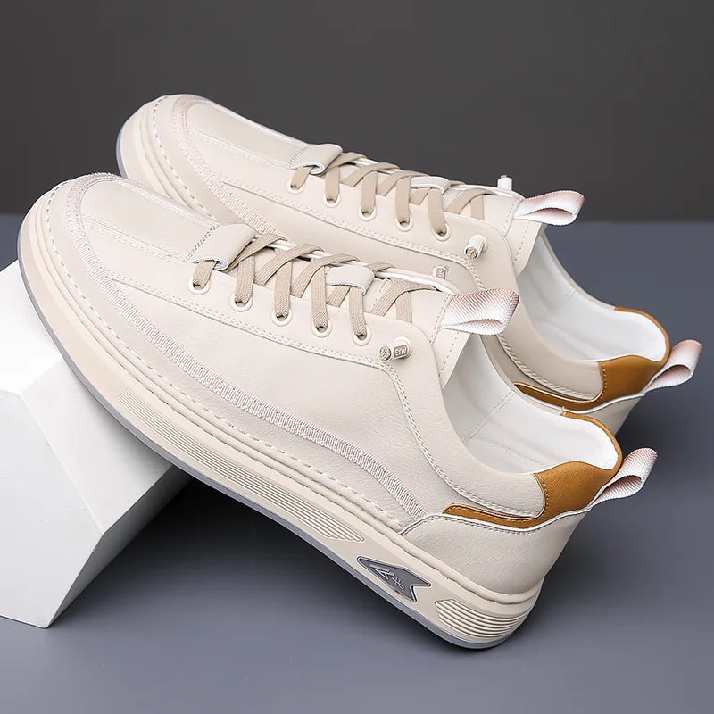 New Designer Retro Leather Sneakers for Men Fashion Spring Autumn Casual Shoes Male Solid Color Lace White Board Shoes Man
