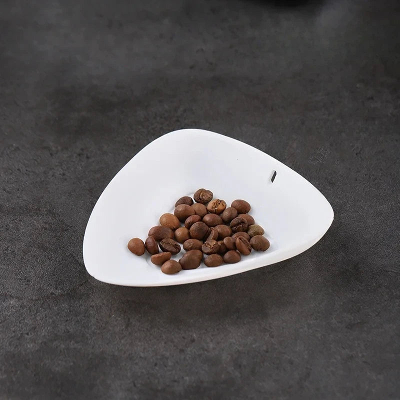 Coffee Beans Dosing Cup Coffee Bean Weighing Dish Coffee Distributor with Portable Humidification Spray Barista Accessories