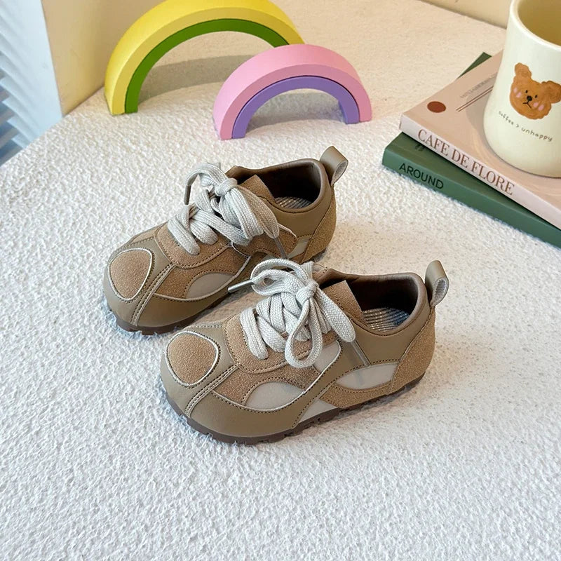 Kids Sports Shoes Toes Capped Anti-kicked Boys Girls Casual Shoes Non-slip Soft 2025 New Children Running Shoes Comfort Insole