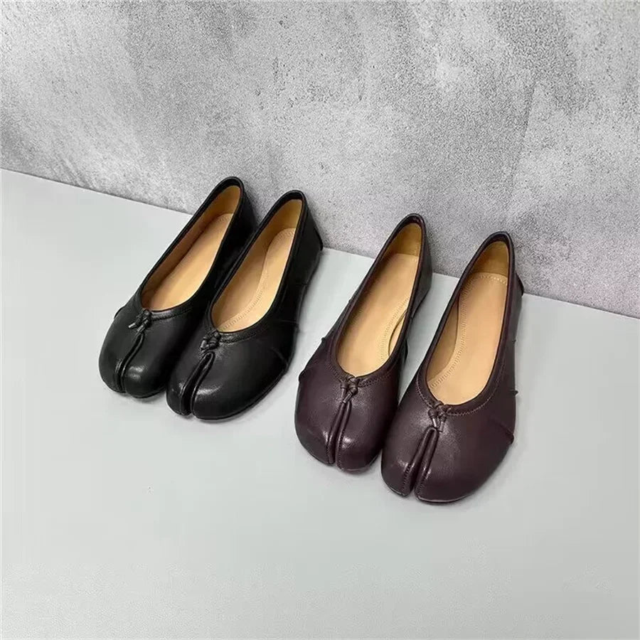 Split Toe Women Ballet Flats Fashion Tabi Shoes Casual Slip-on Loafers Ladies Pleated  Leather Espadrilles Zapatillas Mujer