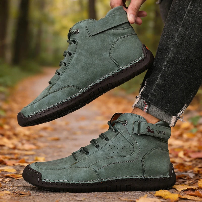 Retro Handmade Stitched Men's High-Top Leather Boots Comfortable Casual Shoes 2026 New Soft Sole Non-Slip Flat Luxury Work Shoes
