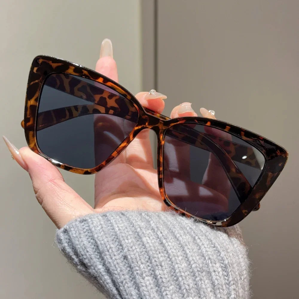 Women Trendy Cat Eye Sunglasses For Men Retro Large Square Frame Sun Glasses UV400 Protection Goggle Eyewear Shades Eyeglasses