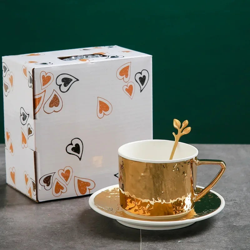 European luxury gold and silver embossed ceramic coffee cups and saucers Office milk scented tea golden coffee cups