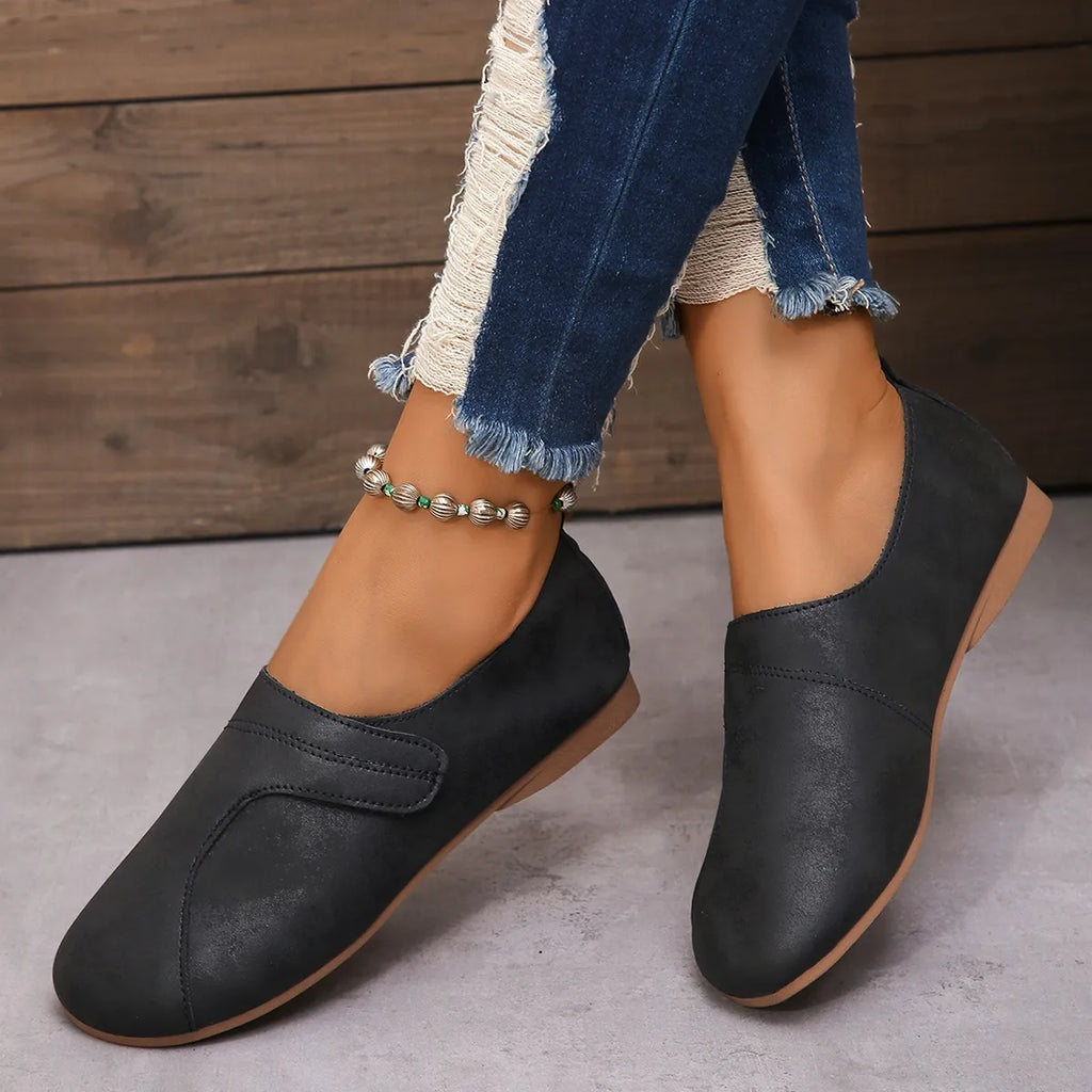 Women Sneakers 2025 New Retro Leisure Leather Shoes for Women Casual Comfortable Breathable Round-headed Sneakers for Women