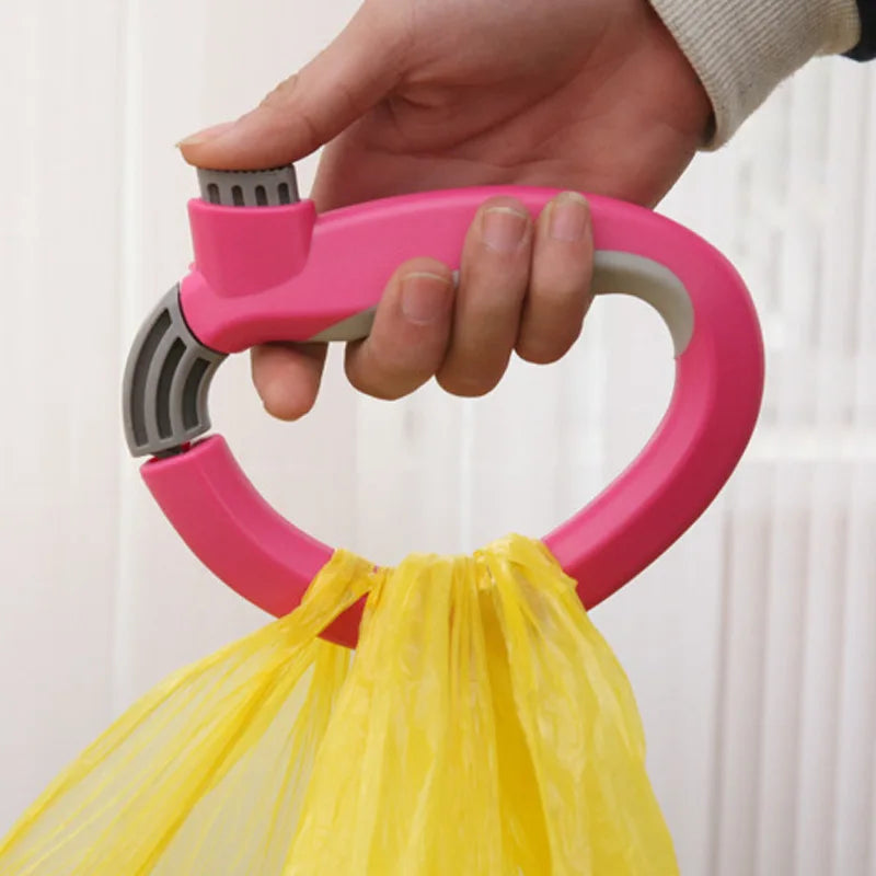 The ergonomic shopping bag handle makes it easy to shop and carry household items with a comfortable grip