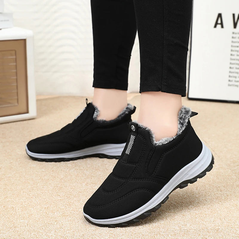 Winter Women Boots Outdoor Snow Boots Warm Lightweight Cotton Boot Non-slip Hiking Walking Shoes Fur Comfortable Women Ankle Boo