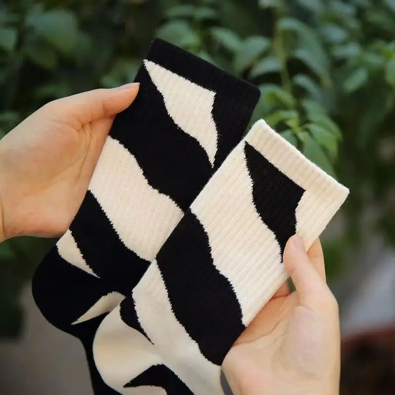 Asymmetrical A/B Style Socks for Men Women Harajuku Street Hip Hop Couple Socks Soft Cotton Casual Unisex Sports Socks