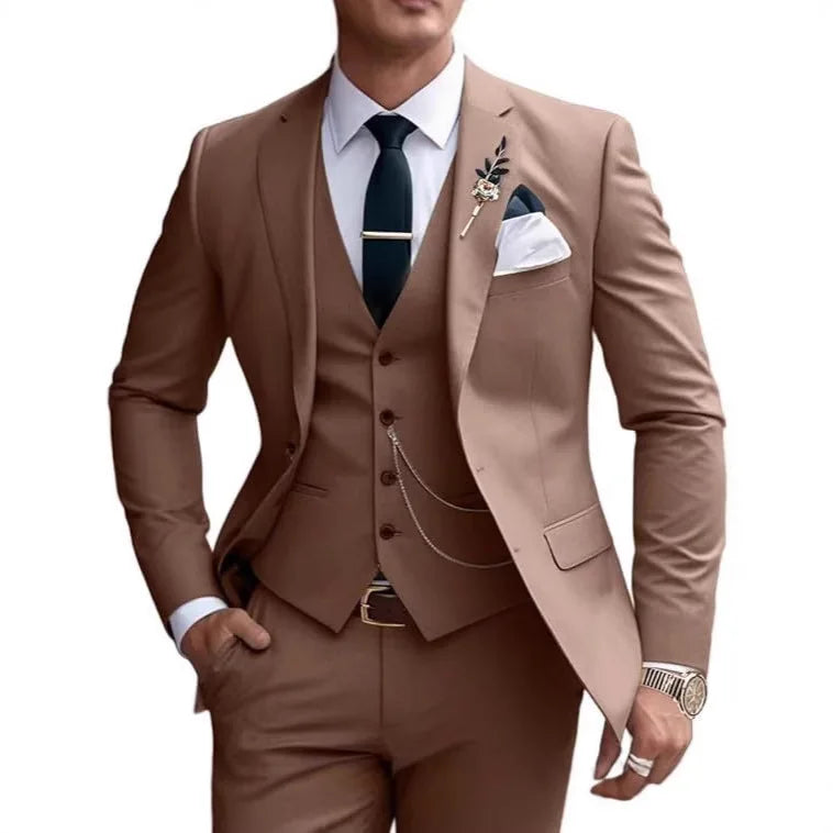 Three-piece suit solid color slim fit suitable for evening banquets and parties It consists a waistcoat a jacket and trousers