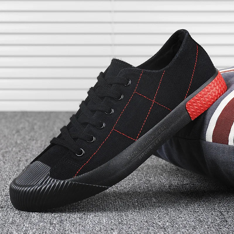 New Men's Low-cut Canvas Shoes Students Joker Lace-up Casual Shoe.