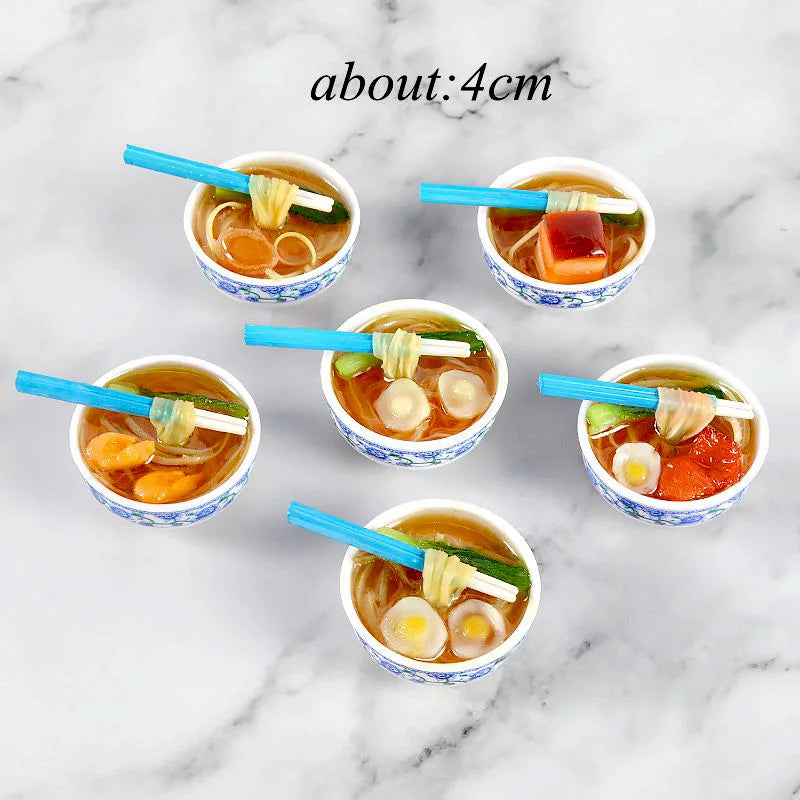 2PCS 1:6 Scale Dollhouse Miniature food Japanese Seafood Noodles Pretend Kitchen food for Blyth,1/6 Doll Accessories - Free Item.