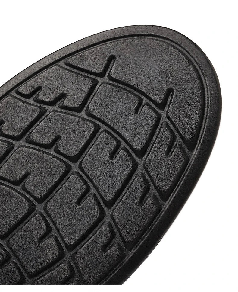 New Designer Solid Color Dress Shoes for Men Spring Autumn Fashion Leather Shoes Man Soft Sole Business Casual Shoe Male