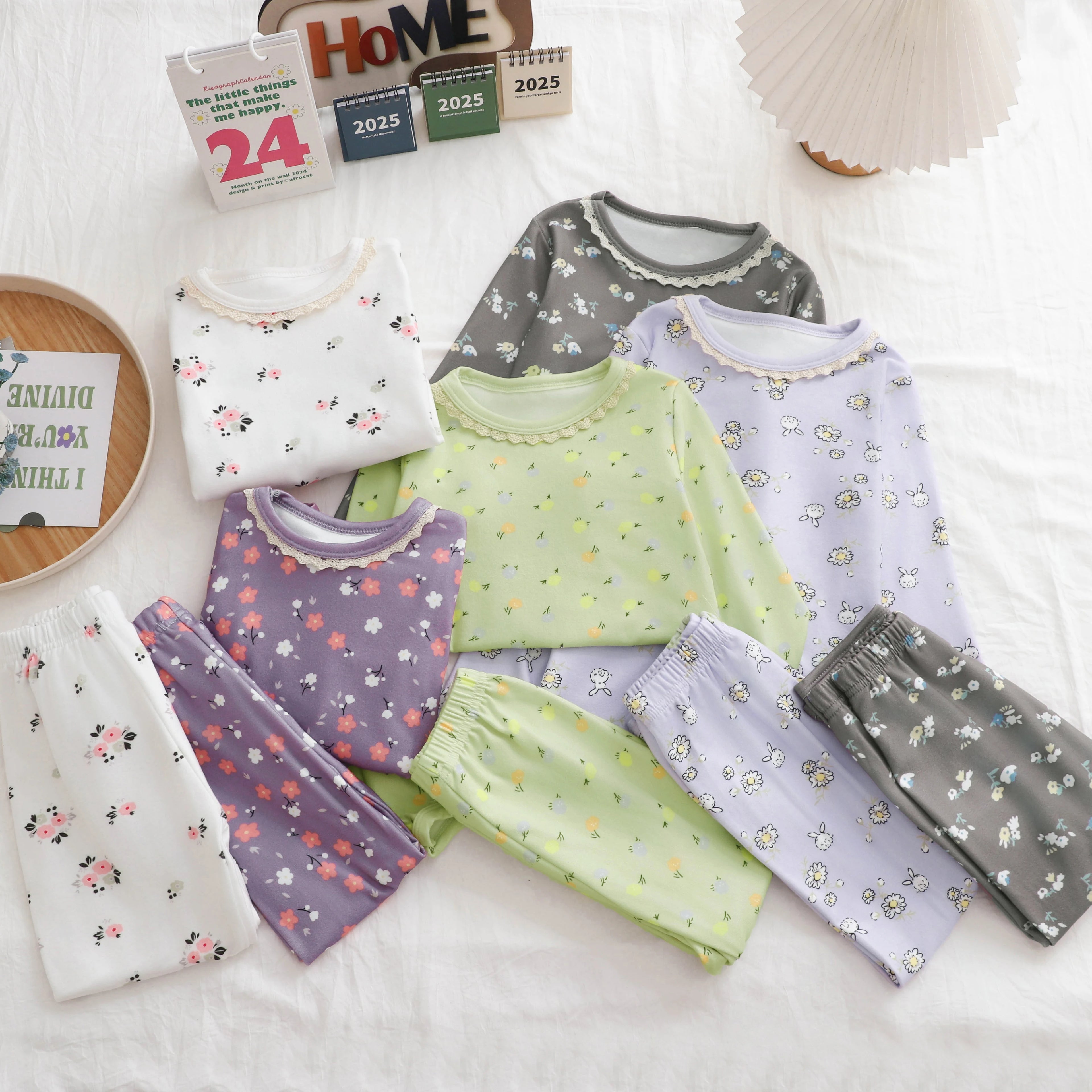 De Rong Thermal Autumn Clothing Set for Girls, Floral Loungewear, Long-Sleeved Top and Long Pants Set, Pajamas, New Spring and Autumn Two-Piece Trendy Set