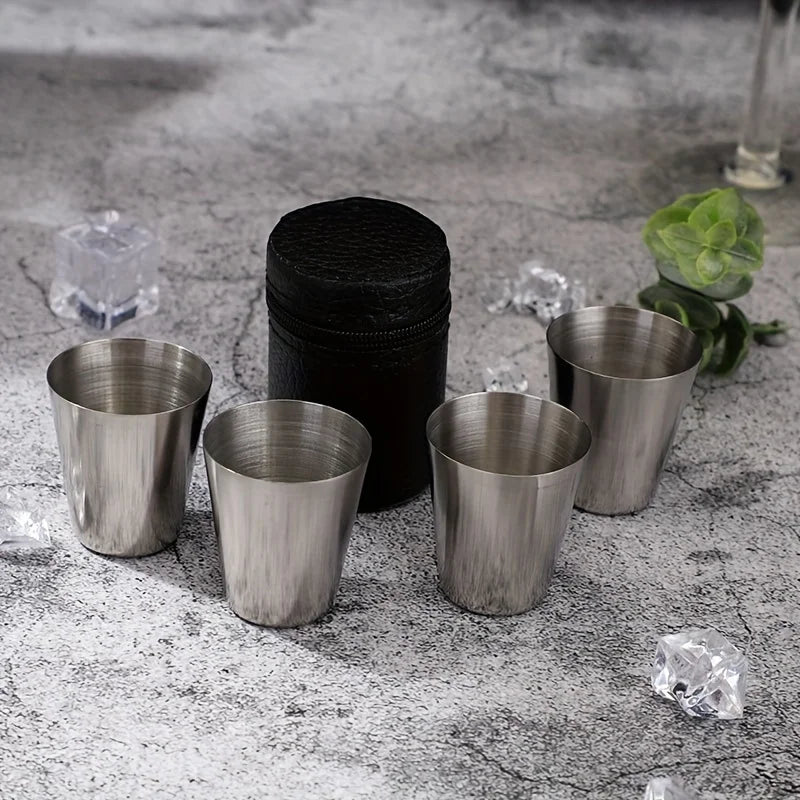 Outdoor camping -4-piece set of stainless steel mini whiskey glasses, portable black leather bag, 30ml/70ml/160ml