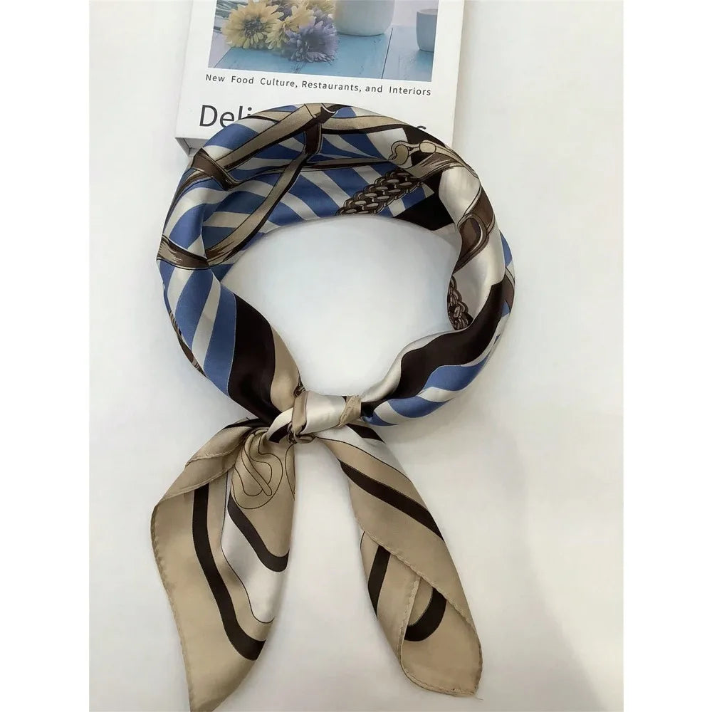 A new simple and elegant skin-friendly scarf, retro equestrian harness, classic soft silk scarf, portable sunscreen,