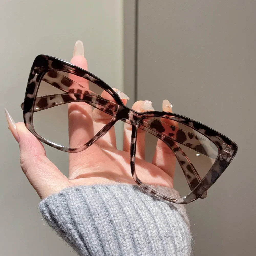 Women Trendy Cat Eye Sunglasses For Men Retro Large Square Frame Sun Glasses UV400 Protection Goggle Eyewear Shades Eyeglasses