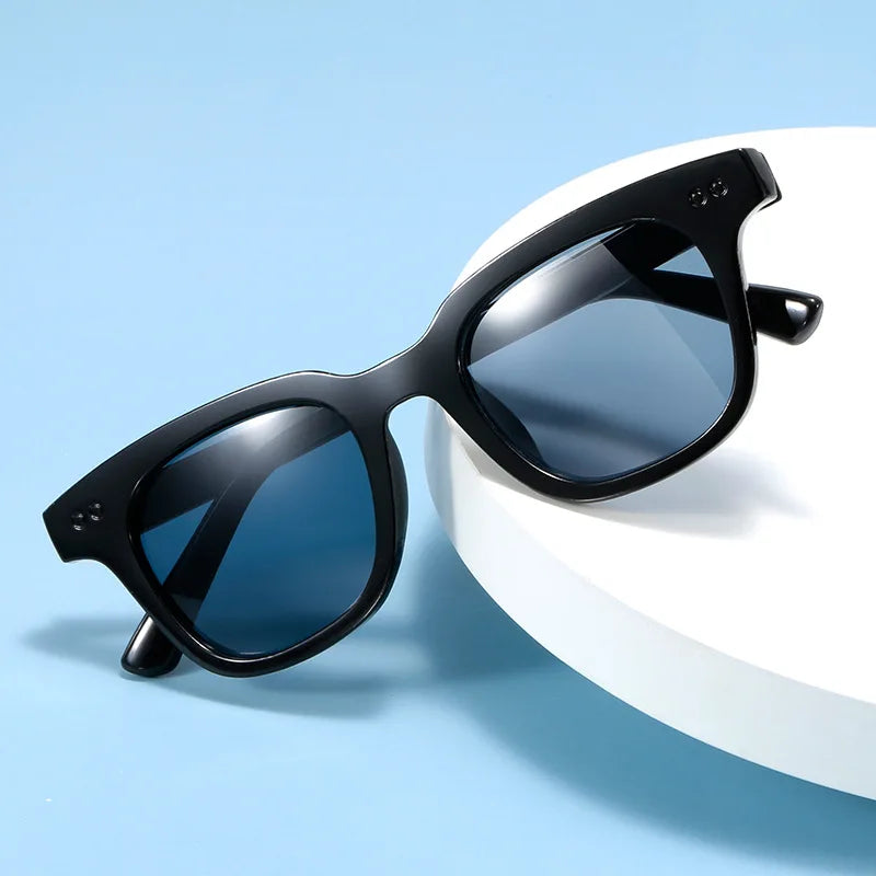Sunglasses for Women and Men, Cool, Trendy, High-end, Instagram, UV Protection, Sunscreen, Internet Celebrity